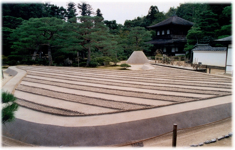 Zen 4, Kyoto Japan.jpg